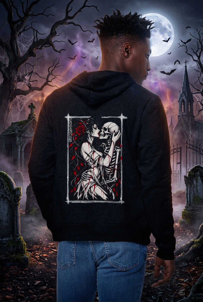 KISS OF DEATH – Gothic Skeleton Romance T-Shirt & Hoodie | NVRMRE